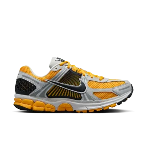 Nike Zoom Vomero 'Black/University Gold'